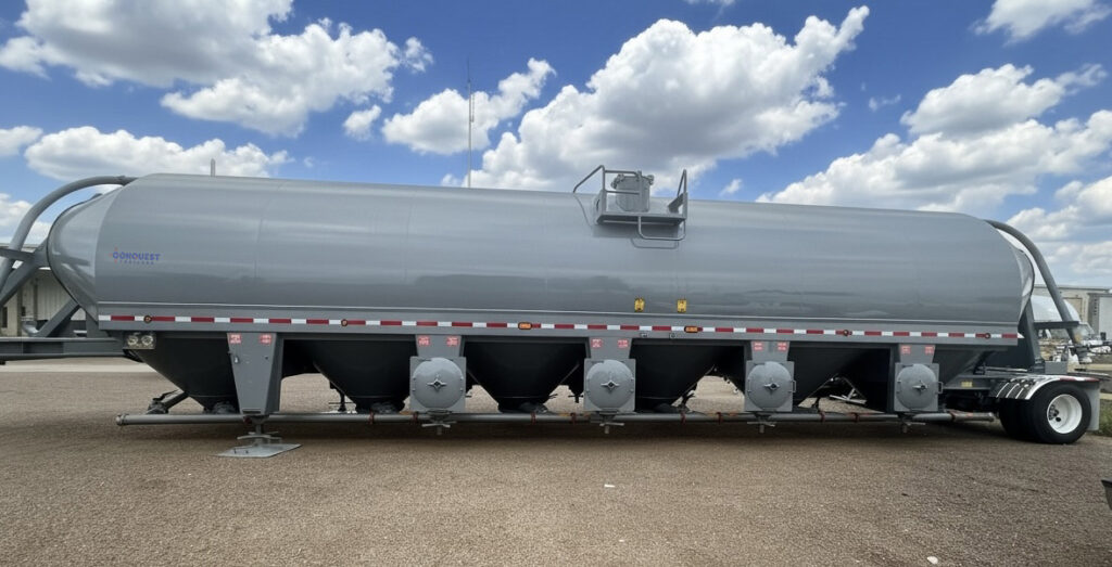 2027 PIG SILO GUPPY 4